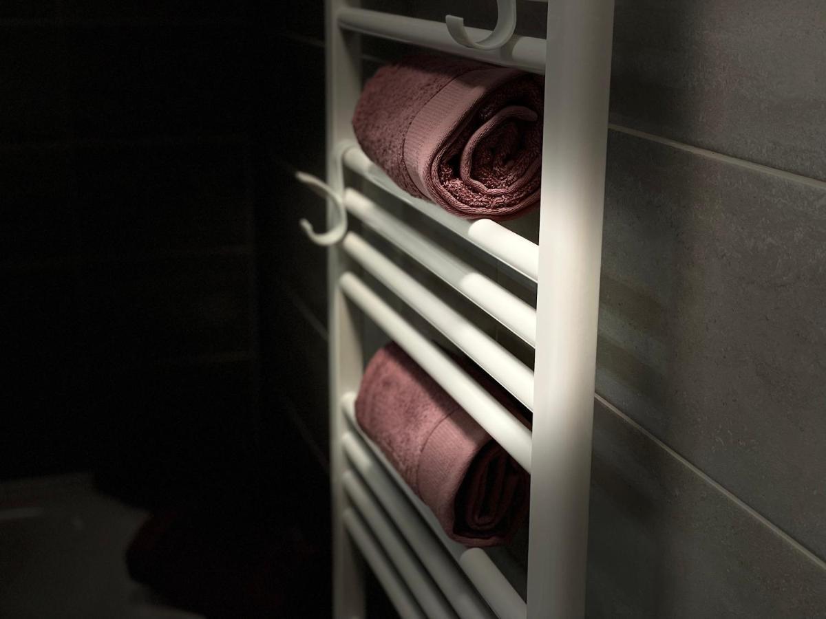 Vice-Versa By Jules Studio บราชอฟ ภายนอก รูปภาพ